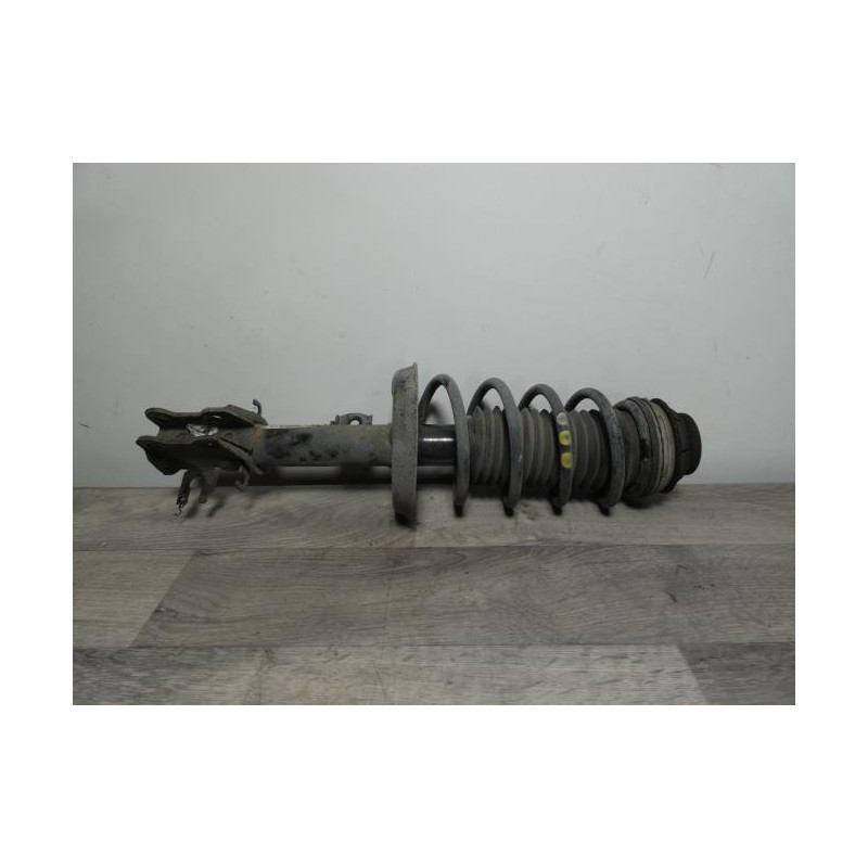 Amortisseur avant droit FIAT PUNTO 3 d’occasion