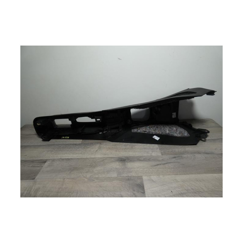 Console central (interieur plastique) FIAT PUNTO 3 d’occasion
