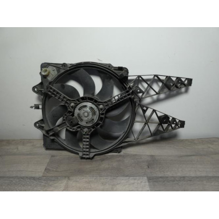 Moto ventilateur radiateur FIAT PUNTO 3 d’occasion