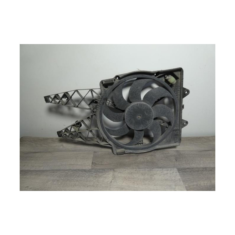 Moto ventilateur radiateur FIAT PUNTO 3 d’occasion