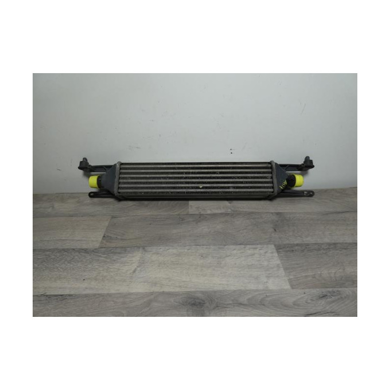 Echangeur air (Intercooler) FIAT PUNTO 3 d’occasion
