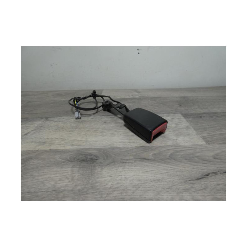 Attache ceinture avant gauche FIAT PUNTO 3 d’occasion