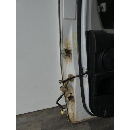 Porte arriere gauche TOYOTA HILUX 5 PHASE 1 d’occasion