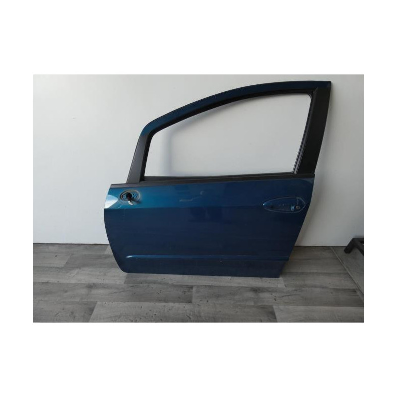 Porte avant gauche FIAT PUNTO 3 d’occasion