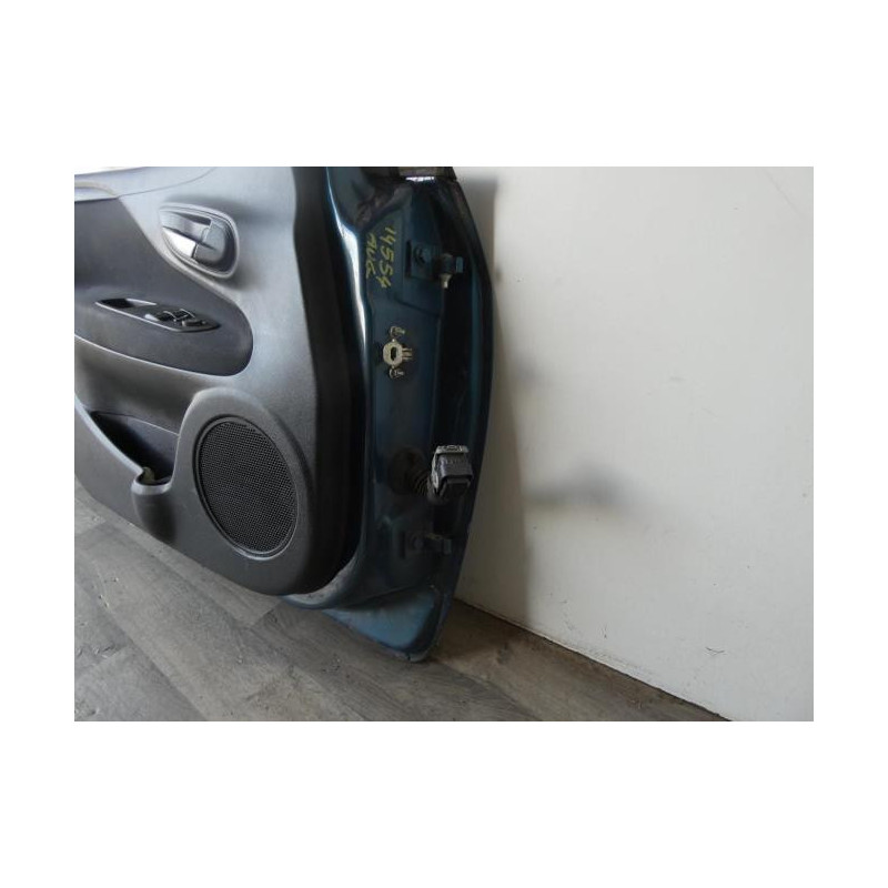 Porte avant gauche FIAT PUNTO 3 d’occasion