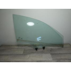 Vitre avant droit KIA RIO 4 PHASE 1 d’occasion
