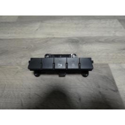 Bouton/Interrupteur KIA RIO 4 PHASE 1 d’occasion