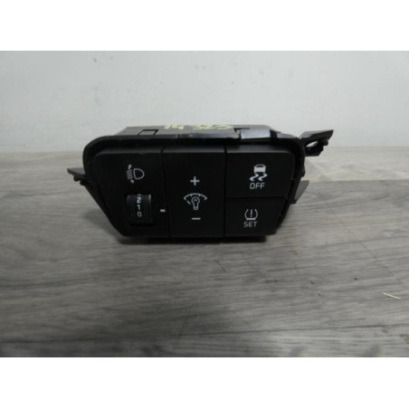 Commande de phare KIA RIO 4 PHASE 1 d’occasion