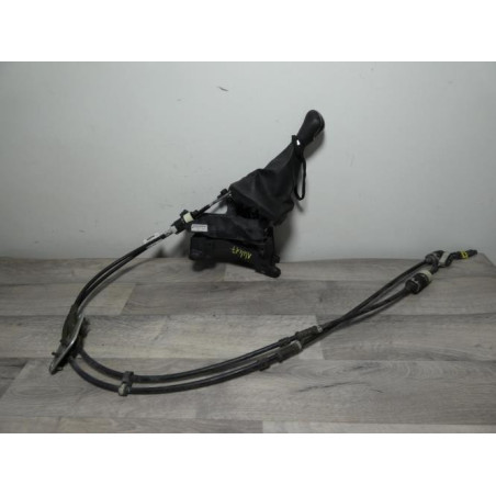 Levier de vitesses FORD FIESTA 6 PHASE 2 d’occasion