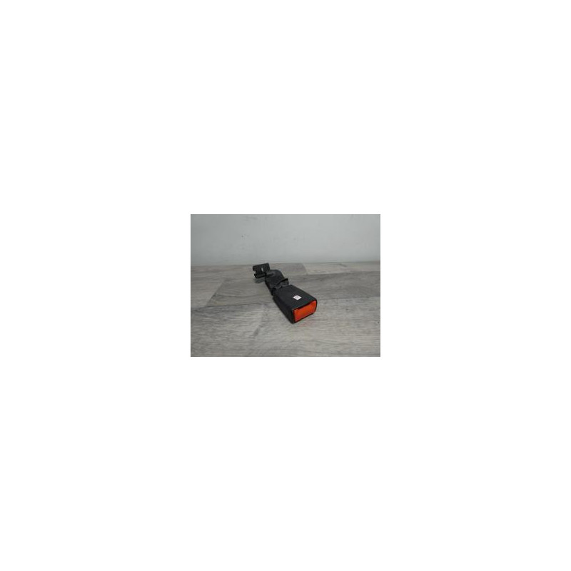 Attache ceinture arriere droit FIAT 500 2 PHASE 1 d’occasion
