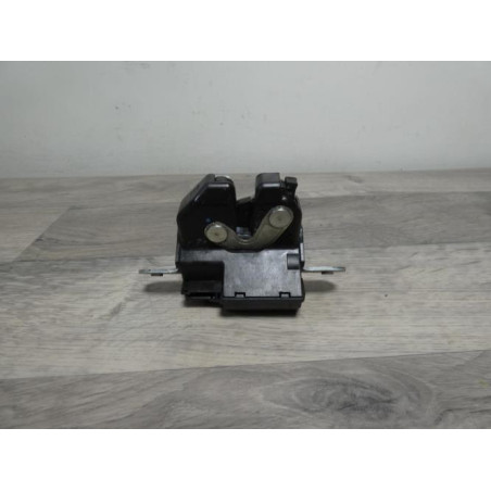 Serrure de coffre FIAT 500 2 PHASE 1 d’occasion