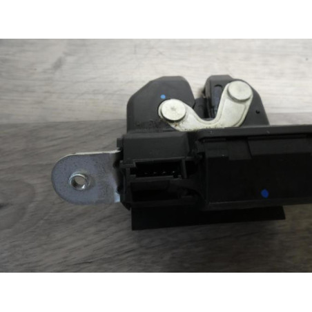 Serrure de coffre FIAT 500 2 PHASE 1 d’occasion