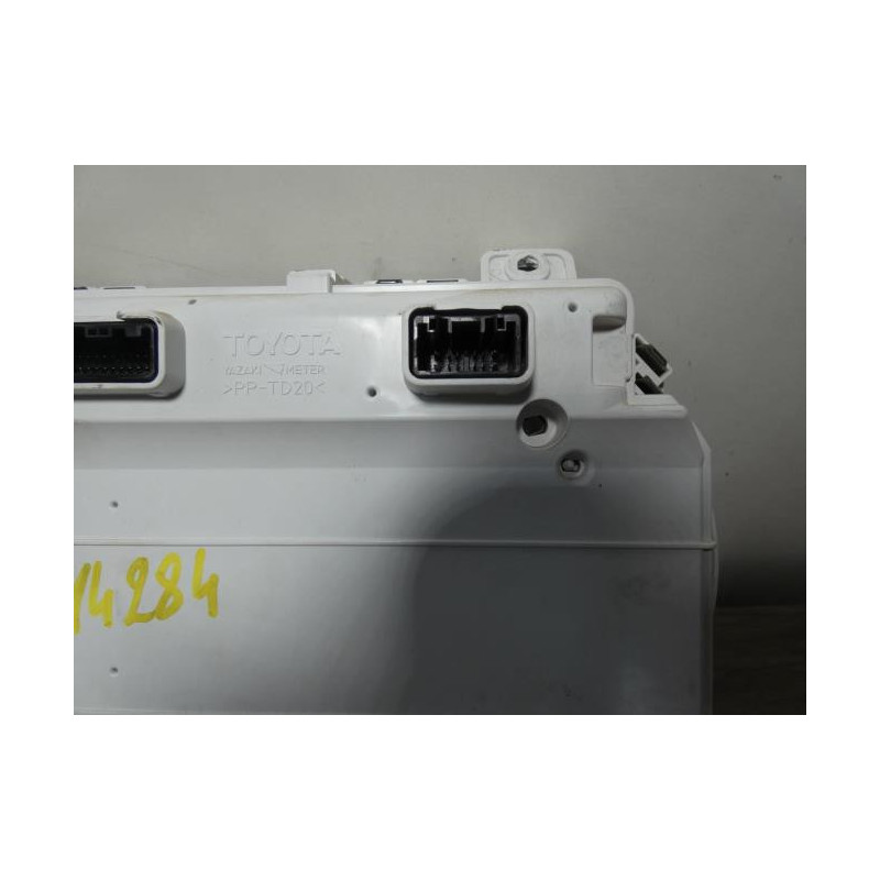 Compteur TOYOTA HILUX 5 PHASE 1 d’occasion