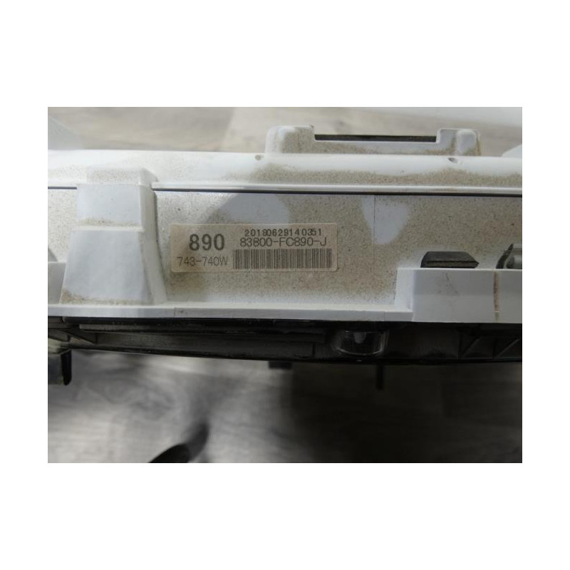 Compteur TOYOTA HILUX 5 PHASE 1 d’occasion