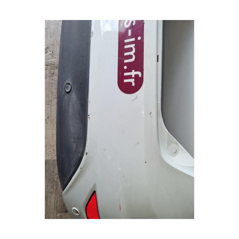 Pare choc arriere FORD FIESTA 6 PHASE 2 d’occasion