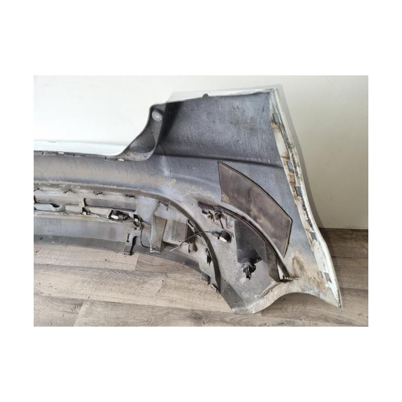 Pare choc arriere FORD FIESTA 6 PHASE 2 d’occasion
