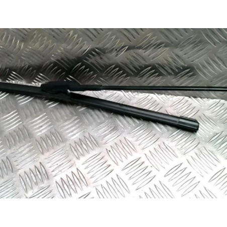 Bras essuie glace avant droit VOLKSWAGEN POLO 6 PHASE 1 d’occasion