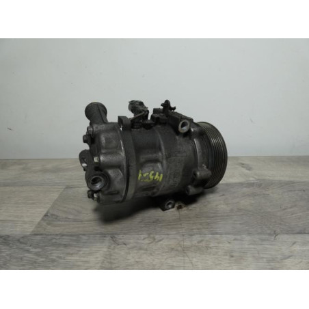 Compresseur clim FIAT PUNTO 3 d’occasion