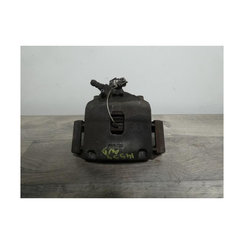 Etrier avant droit (freinage) FIAT PUNTO 3 d’occasion