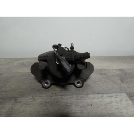 Etrier avant droit (freinage) FIAT PUNTO 3 d’occasion