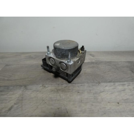 Bloc ABS (freins anti-blocage) FIAT PUNTO 3 d’occasion