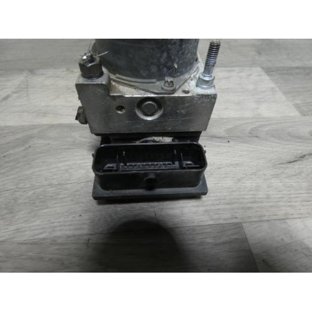 Bloc ABS (freins anti-blocage) FIAT PUNTO 3 d’occasion