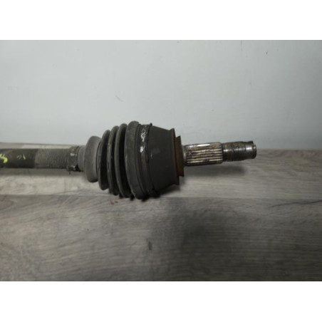 Cardan gauche (transmission) FIAT PUNTO EVO 3 d’occasion
