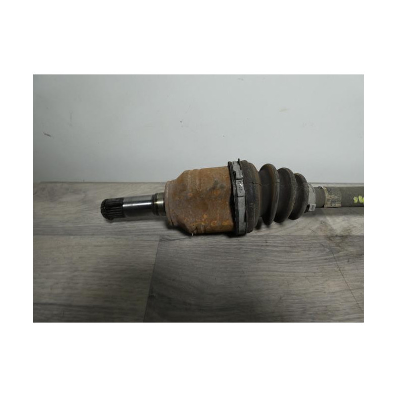 Cardan gauche (transmission) FIAT PUNTO EVO 3 d’occasion