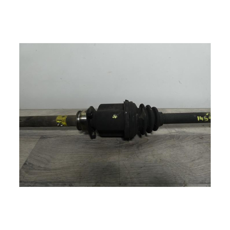 Cardan droit (transmission) FIAT PUNTO EVO 3 d’occasion