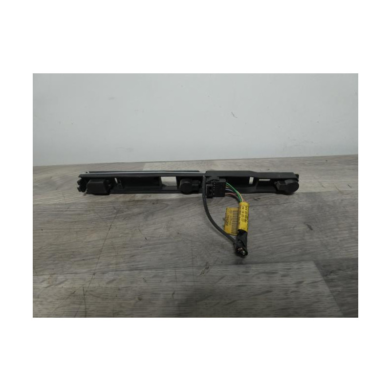 Platine feu arriere gauche RENAULT KANGOO 1 PHASE 2 d’occasion