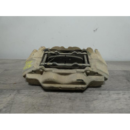 Etrier avant droit (freinage) TOYOTA HILUX 5 PHASE 1 d’occasion