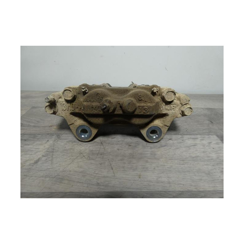 Etrier avant droit (freinage) TOYOTA HILUX 5 PHASE 1 d’occasion