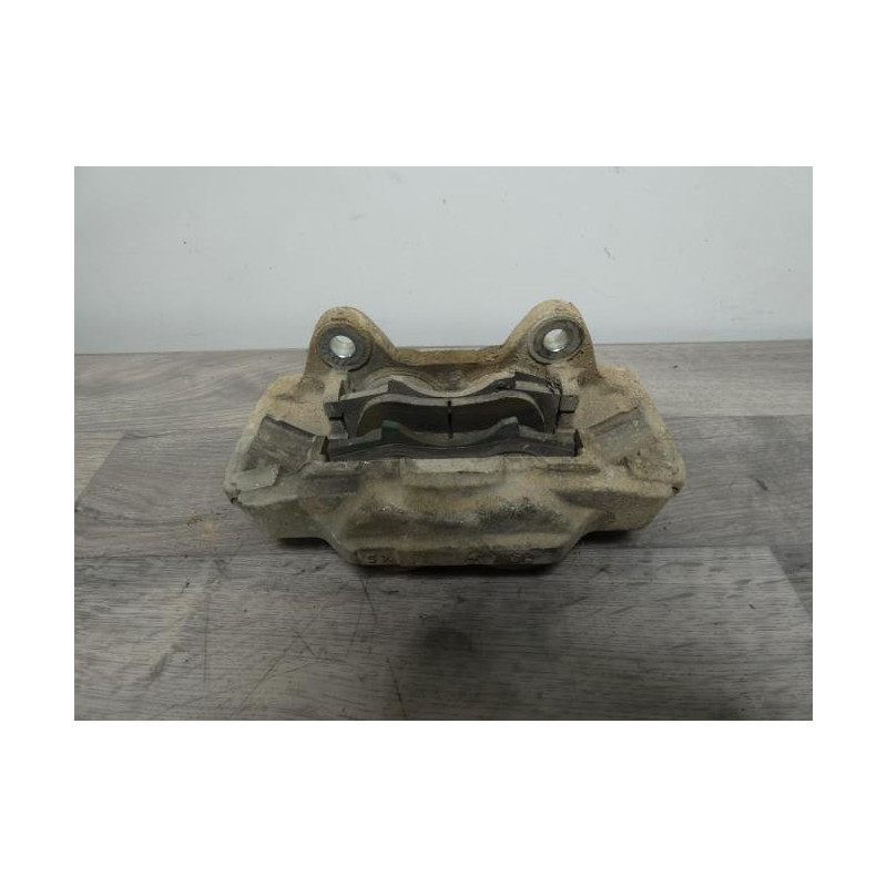 Etrier avant droit (freinage) TOYOTA HILUX 5 PHASE 1 d’occasion