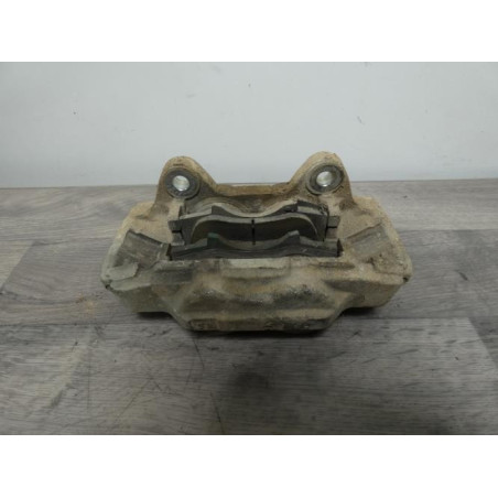 Etrier avant droit (freinage) TOYOTA HILUX 5 PHASE 1 d’occasion