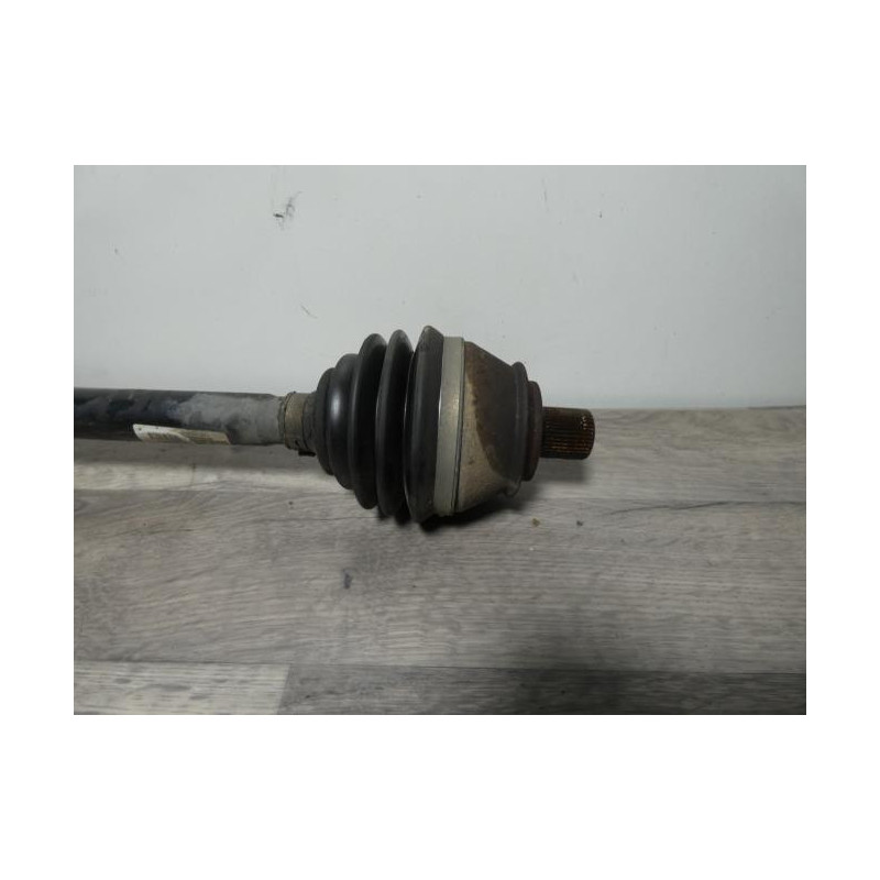 Cardan gauche (transmission) AUDI A6 3 AVANT PHASE 1 BREAK d’occasion