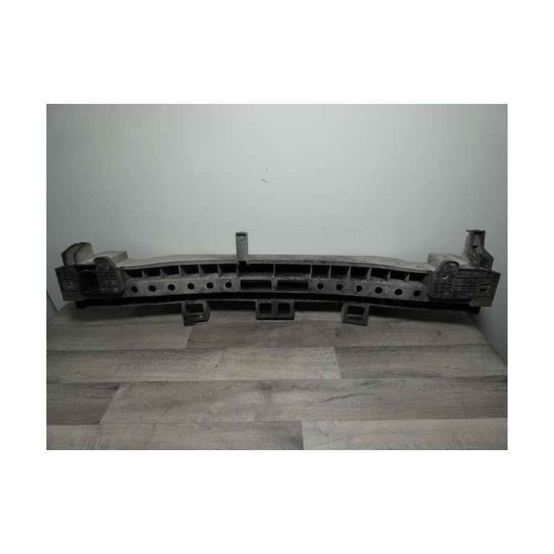 Absorbeur de pare choc arriere RENAULT CLIO 4 PHASE 2 d’occasion