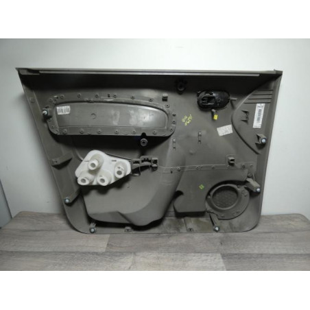 Panneau de porte avant droit RENAULT KANGOO 2 PHASE 1 d’occasion