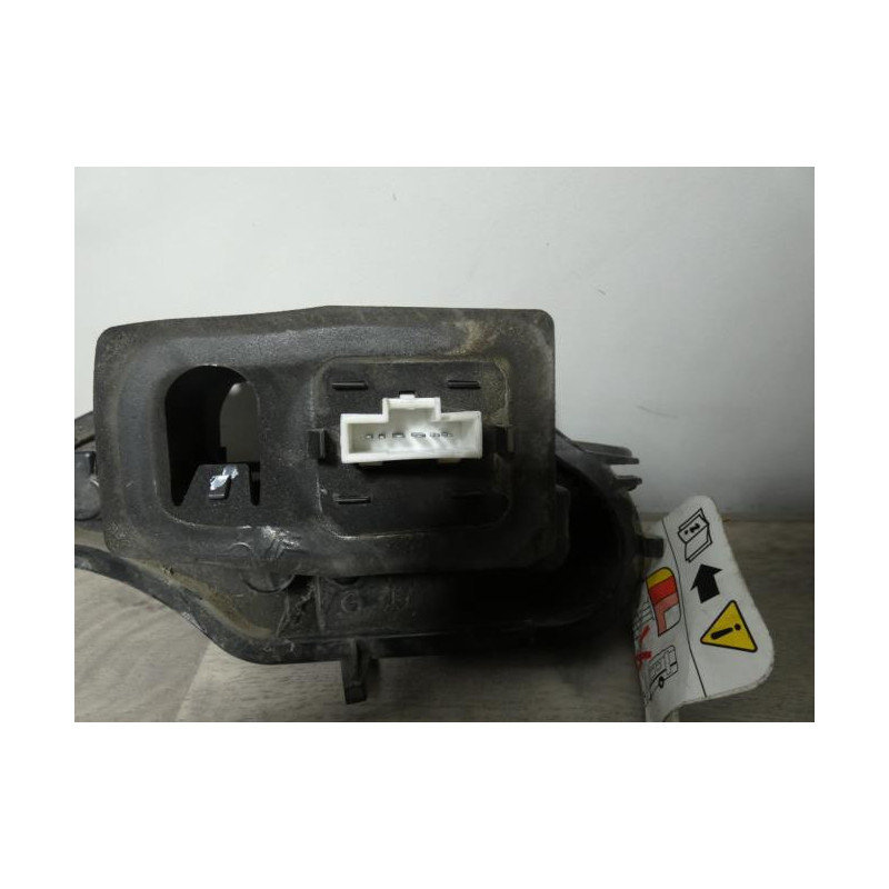 Platine feu arriere gauche CITROEN C3 2 PHASE 2 d’occasion