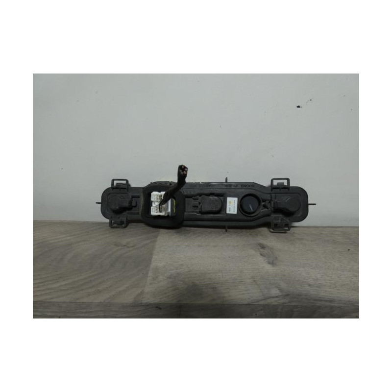 Platine feu arriere gauche RENAULT KANGOO 2 PHASE 2 d’occasion