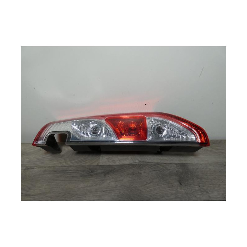 Feu arriere principal droit (feux) RENAULT KANGOO 2 PHASE 2 d’occasion