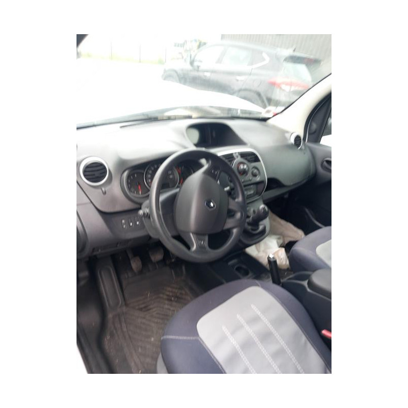 Feu arriere principal droit (feux) RENAULT KANGOO 2 PHASE 2 d’occasion