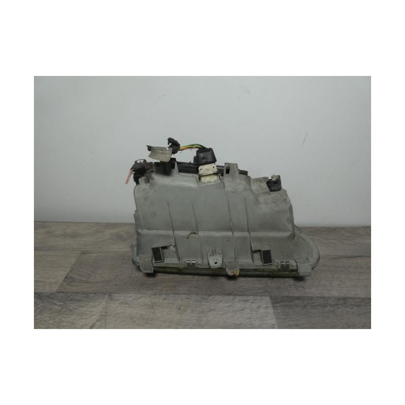 Optique avant principal gauche (feux)(phare) PEUGEOT 806 PHASE 1 d’occasion