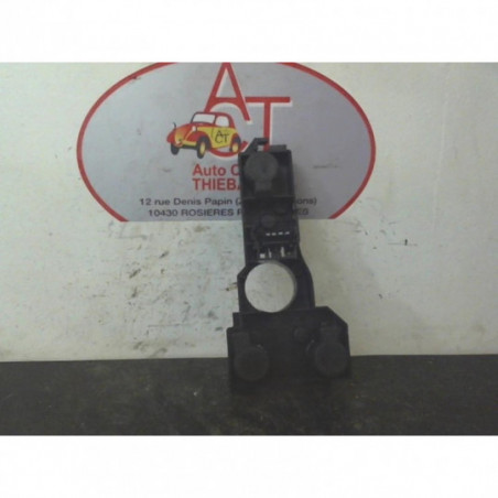 Platine feu arriere gauche RENAULT LAGUNA II PHASE 1 d’occasion