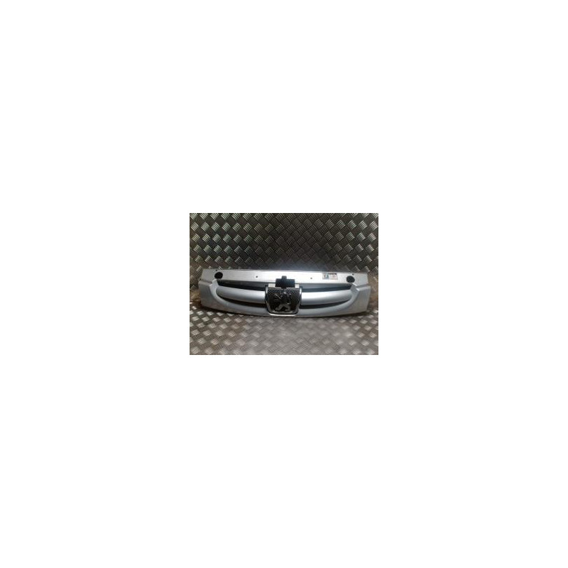 Calandre PEUGEOT PARTNER 1 PHASE 2 d’occasion