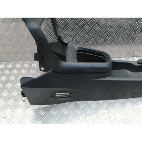Console central (interieur plastique) CITROEN C3 2 PHASE 1 d’occasion