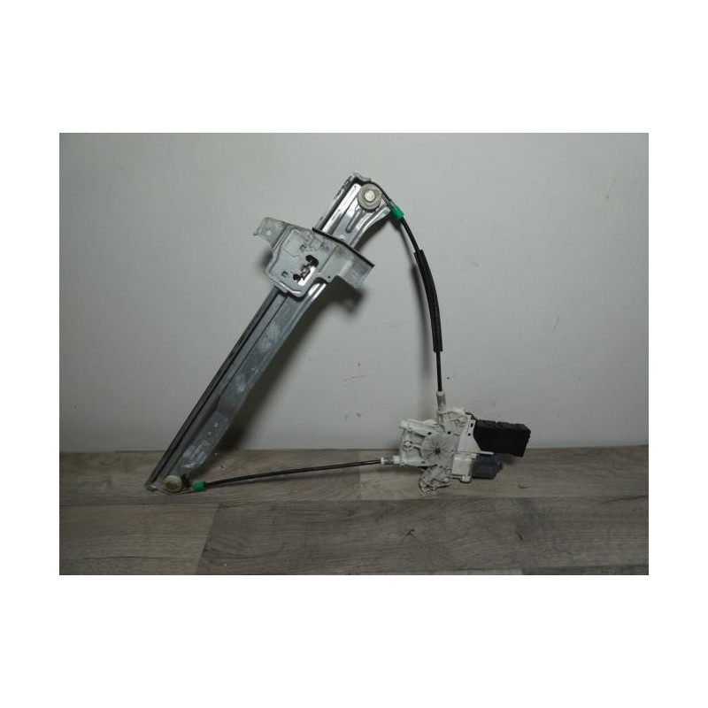 Leve vitre electrique avant gauche PEUGEOT 407 PHASE 1 BREAK d’occasion