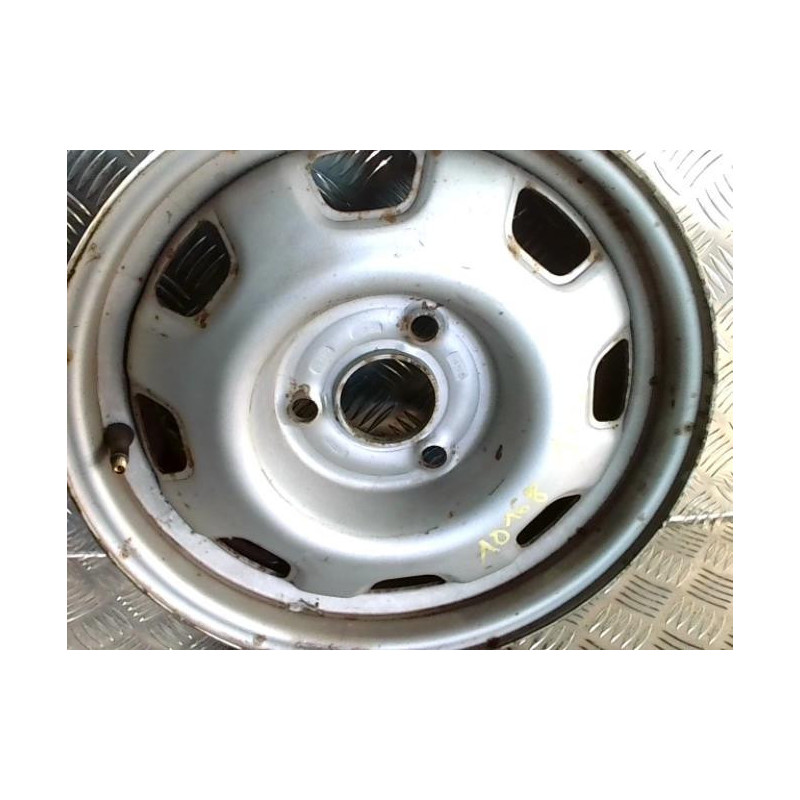 Jante PEUGEOT 106 PHASE 1 d’occasion