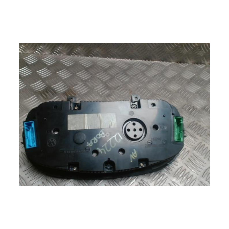 Compteur VOLKSWAGEN BORA d’occasion