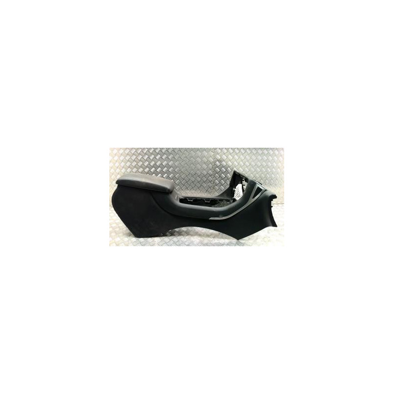 Console central (interieur plastique) CITROEN C5 2 d’occasion