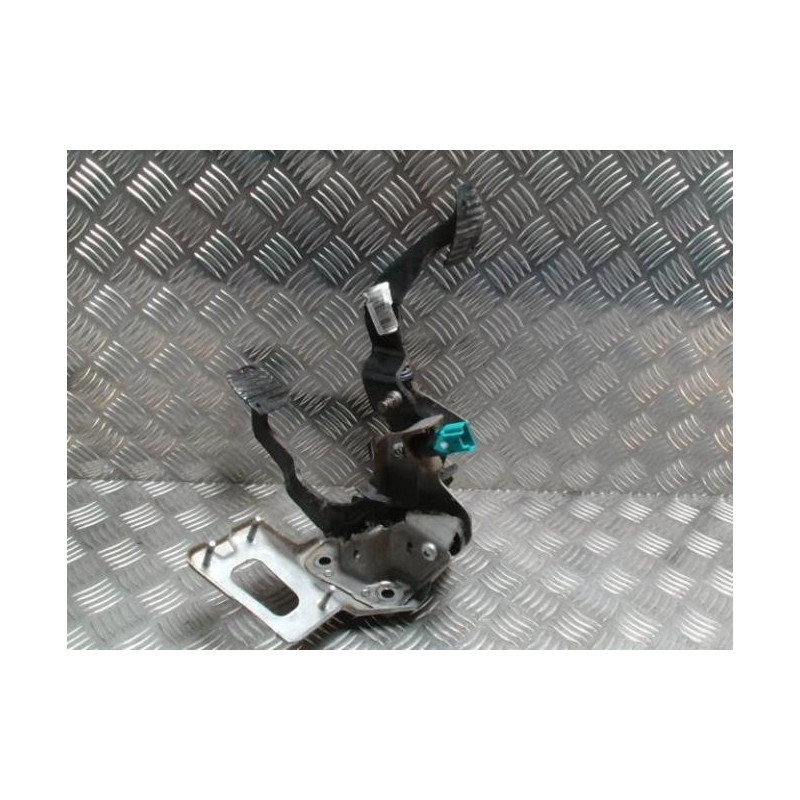 Pedale de frein CITROEN BERLINGO 2 PHASE 1 d’occasion